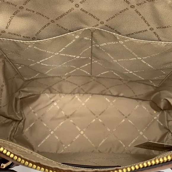 MICHAEL KORS Charlotte Large Leather Top-Zip Tote - Picture 11 of 16